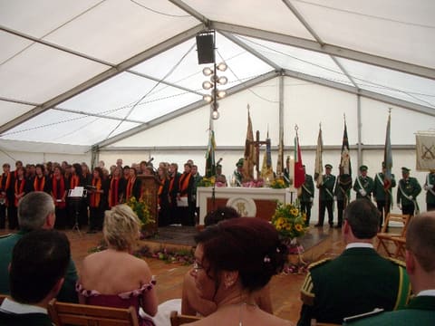 Ökumenischer Gottesdienst im Festzelt